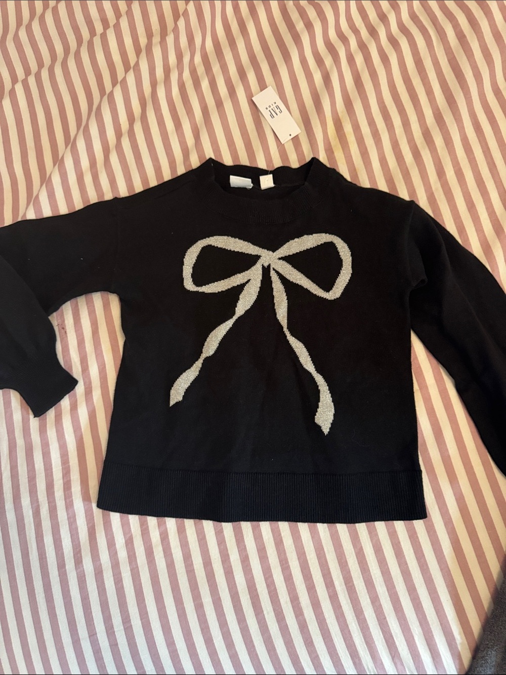 Gap kids-Black Sweater with sparkly Bow Accent